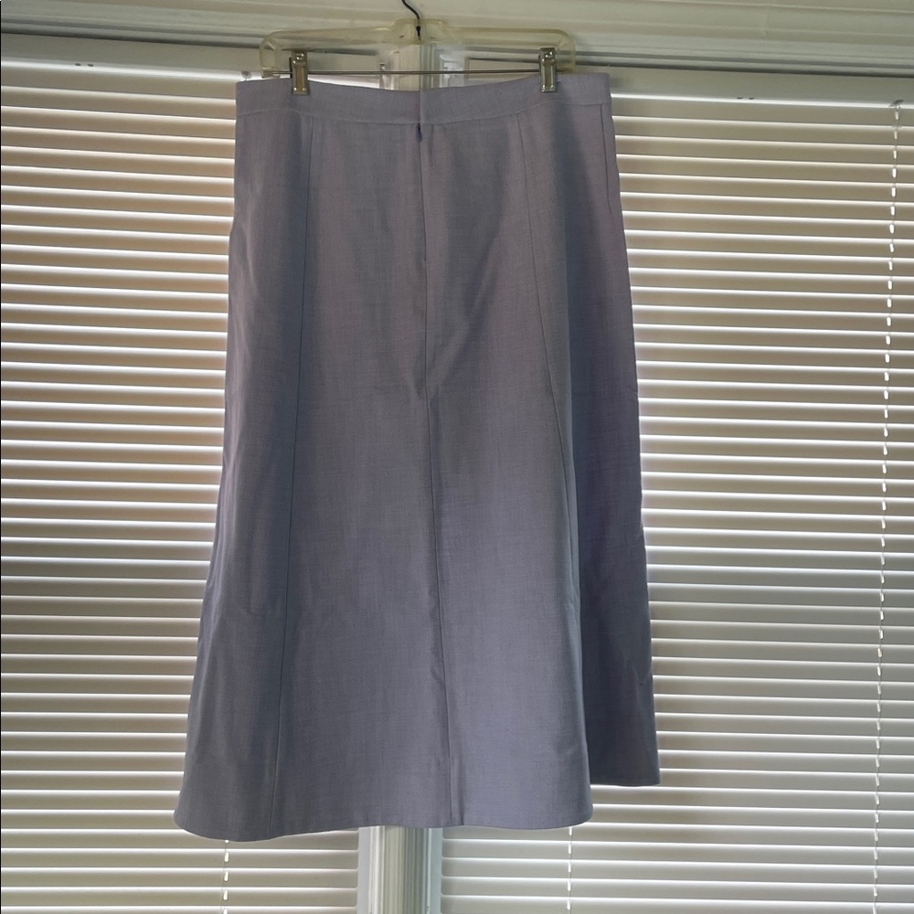 Lavender split skirt - Picture 3 of 5